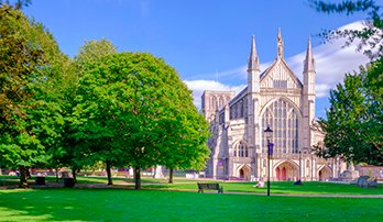 Excursion to Winchester & Wolvesey Castle | MSC Cruises