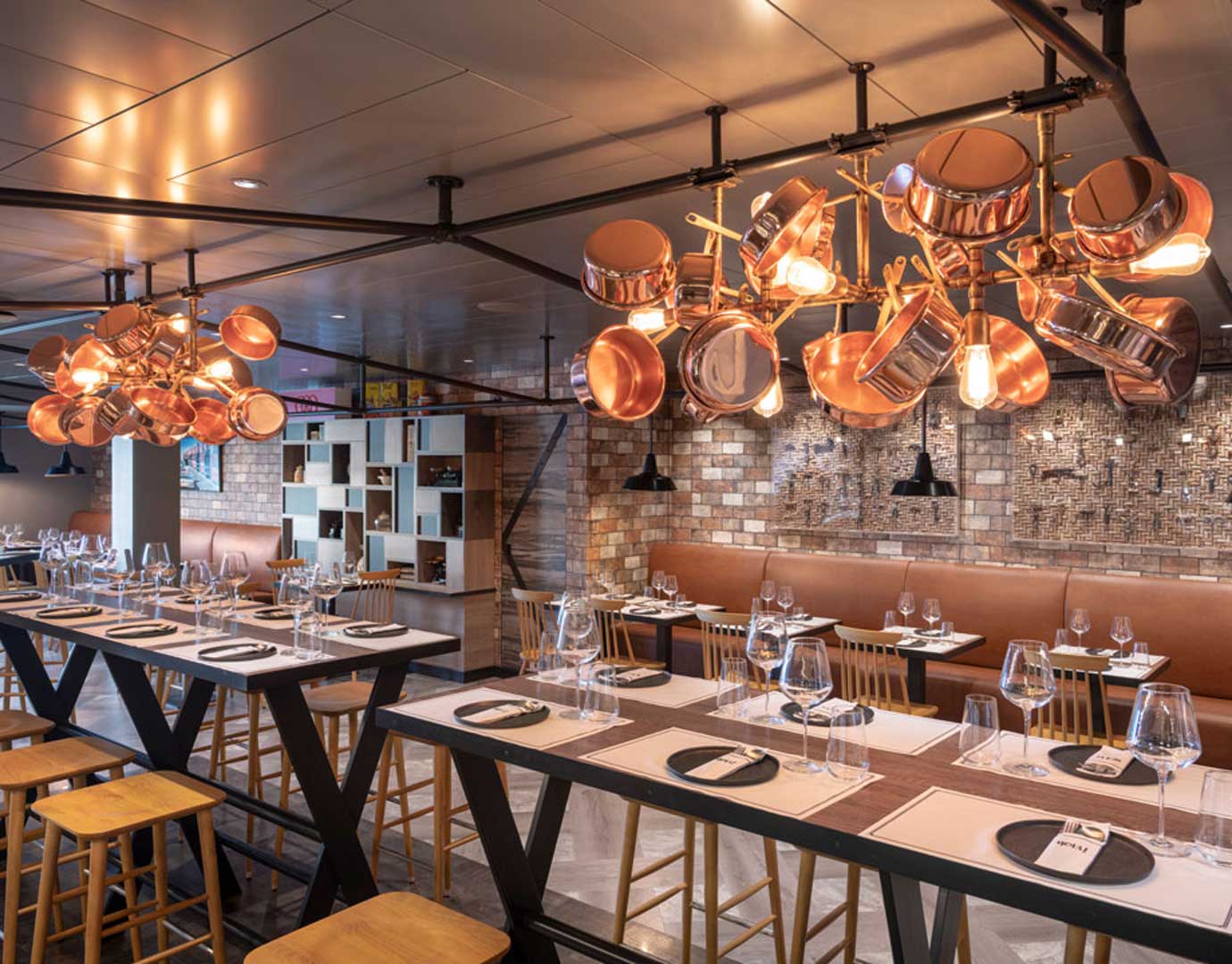 MSC Bellissima Restaurant And Bars Hola Tapas Bar 02