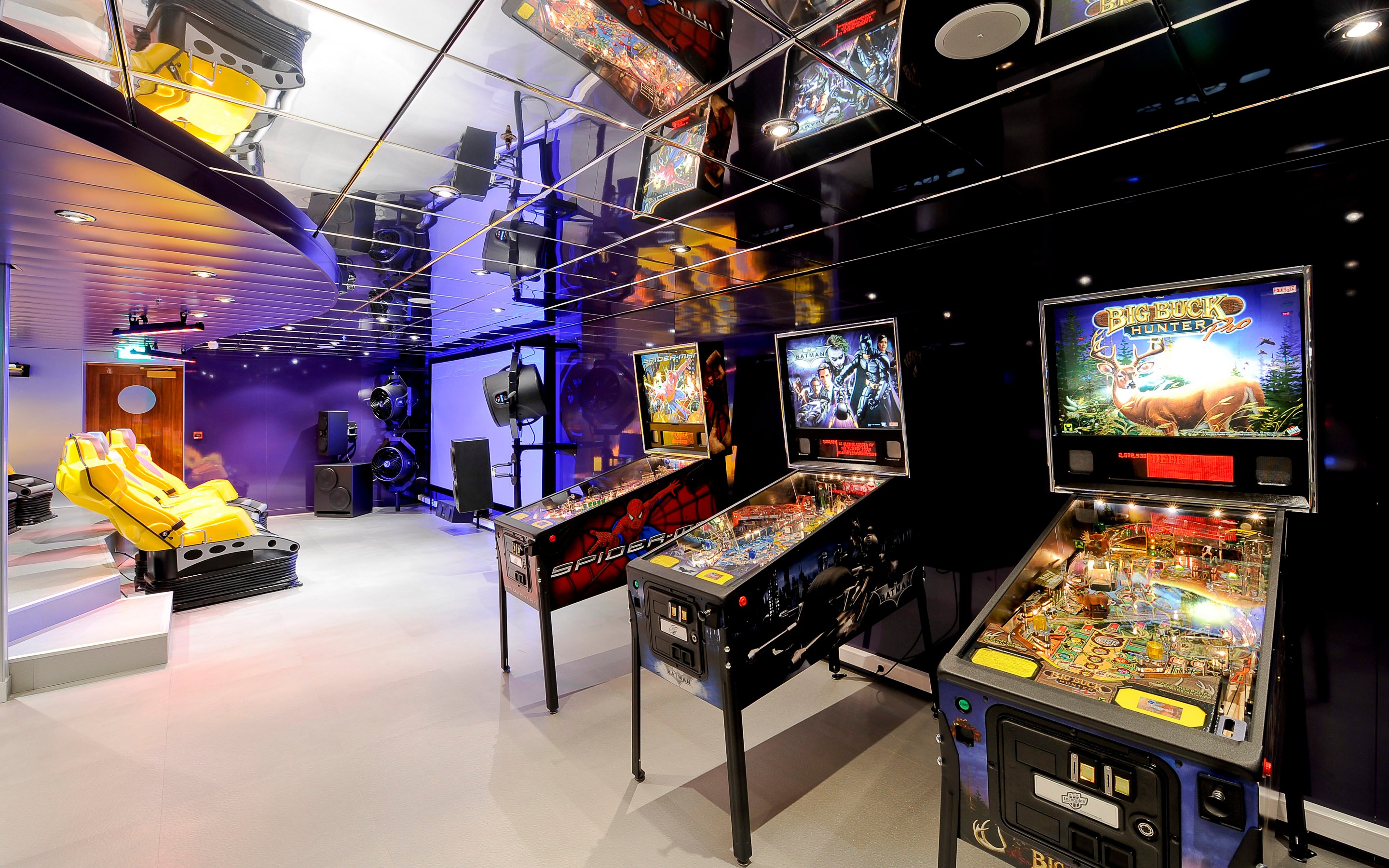 Arcade with pinball machines and racing simulators onboard a cruise ship | MSC Cruises