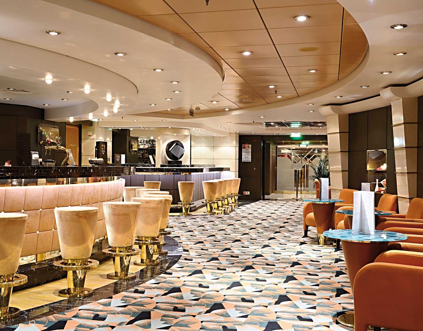 The Golden Bar | MSC Musica The Golden Bar | MSC Musica